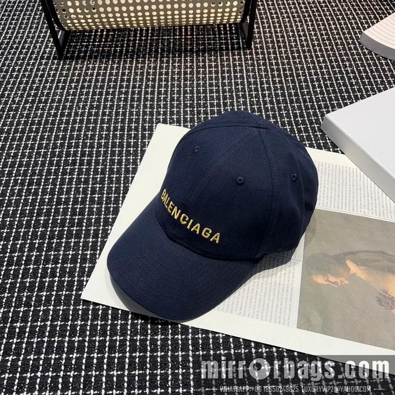 Balenciaga Hat dx11