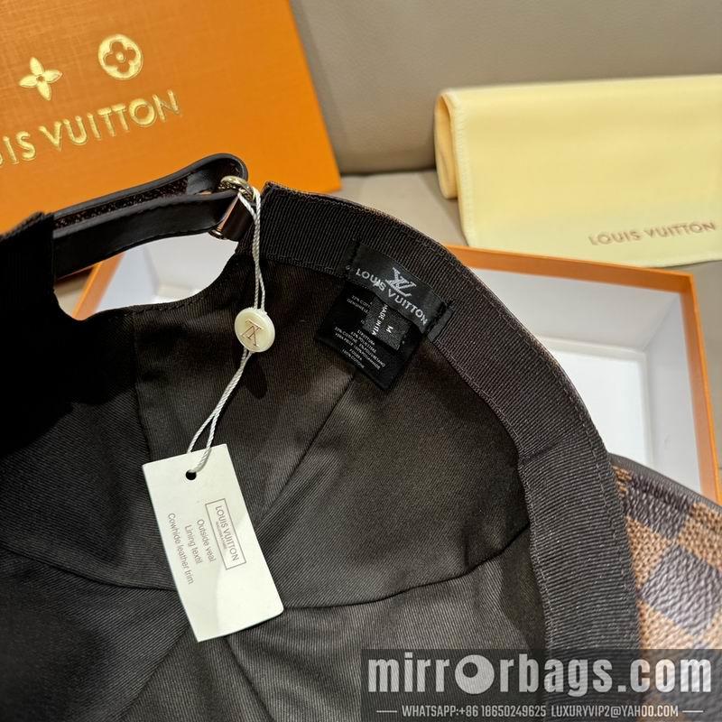 LV Hat 091403