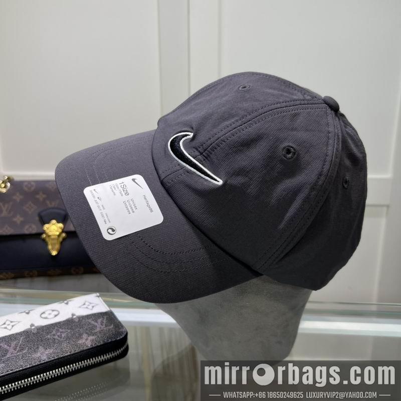 Nike Hat dx06