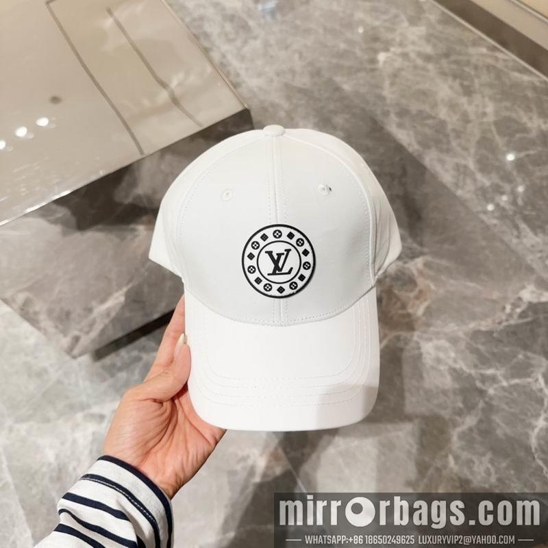 LV Hat dx128