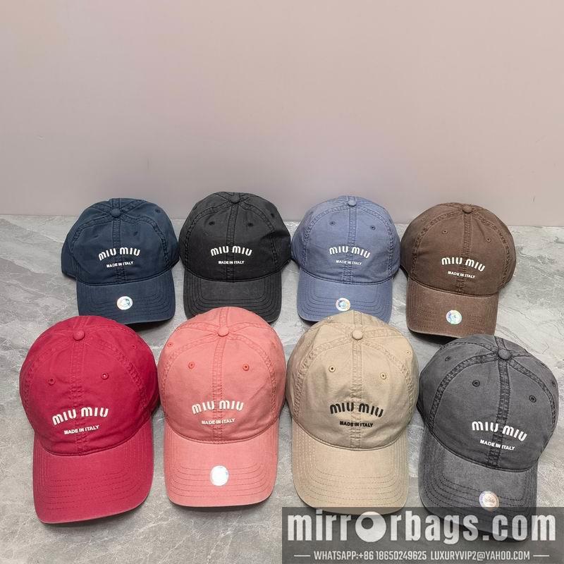 Miumiu Hat dx39