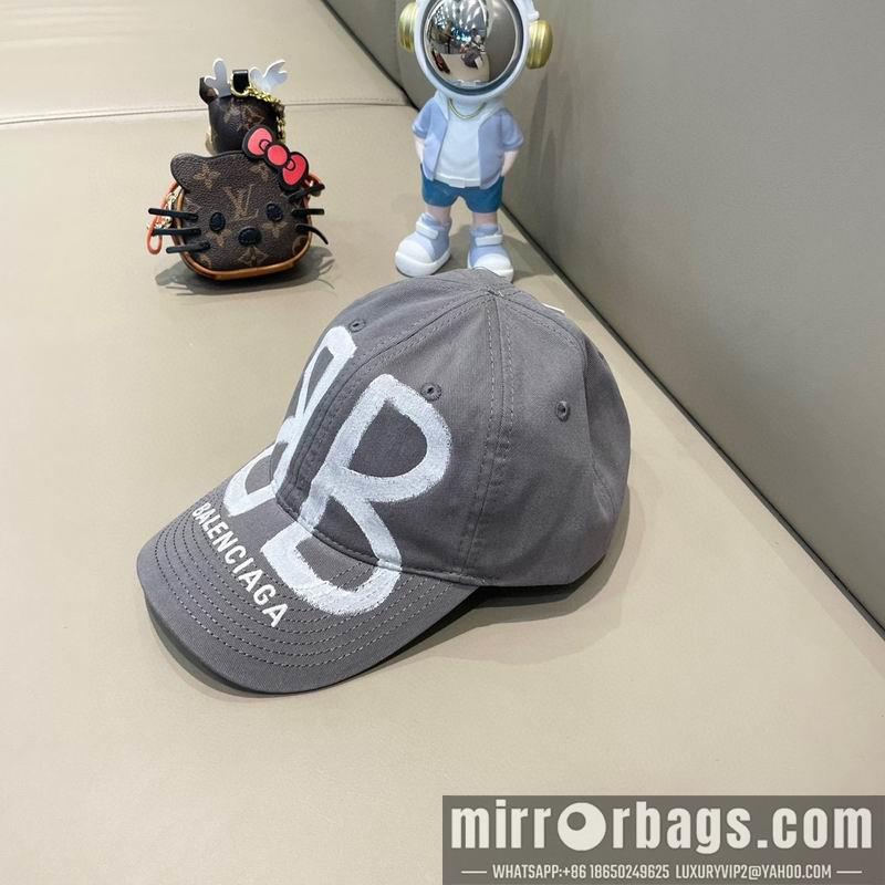 Balenciaga Hat 081401