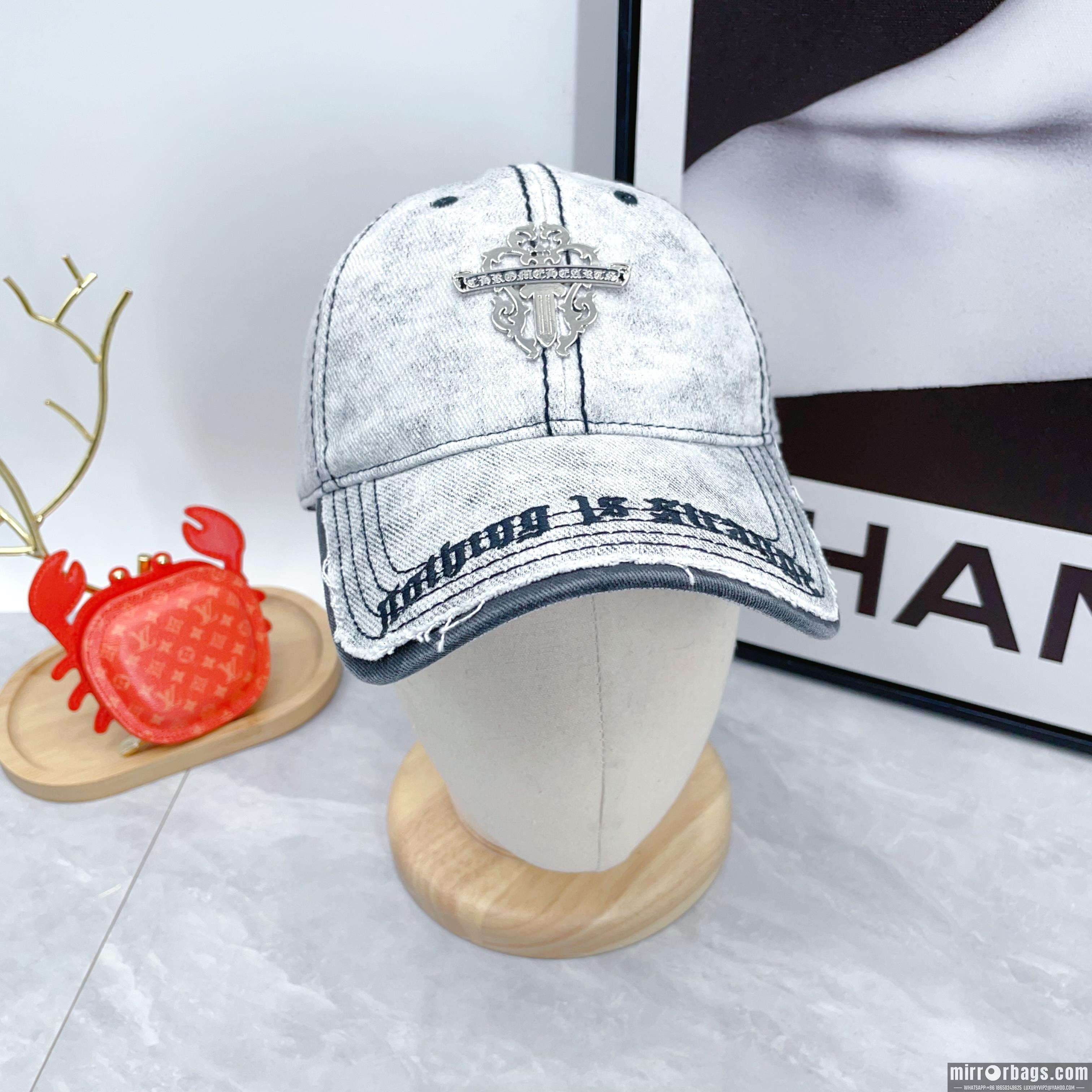 Chrome Hearts Hat dx22