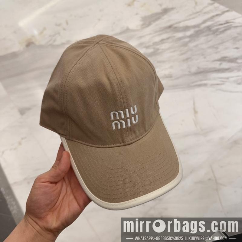 Miumiu Hat dx36