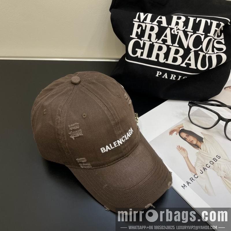 Balenciaga Hat 042701