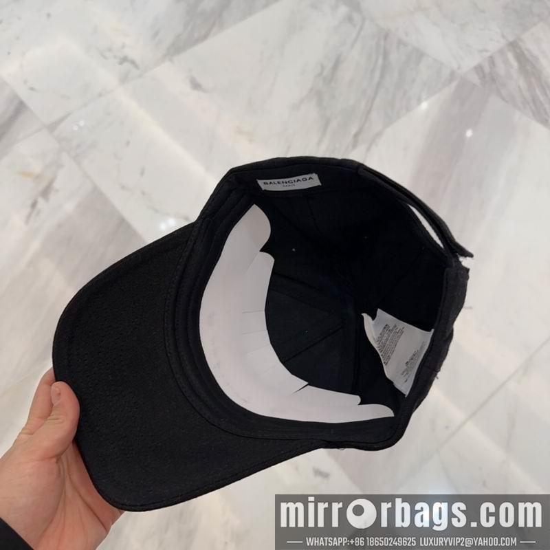 Balenciaga Hat dx73
