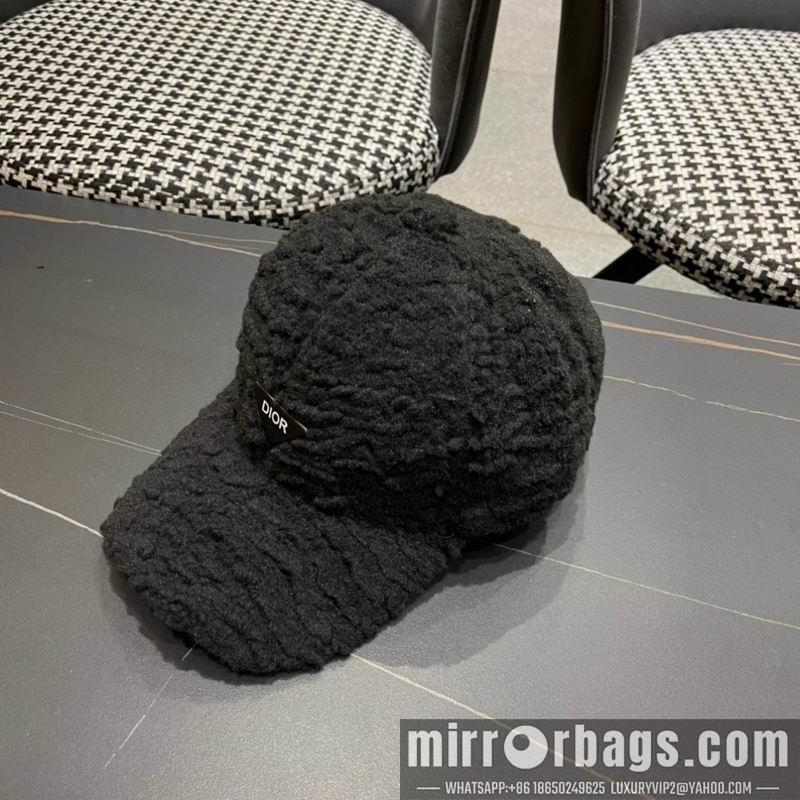 Dior Hat 010701