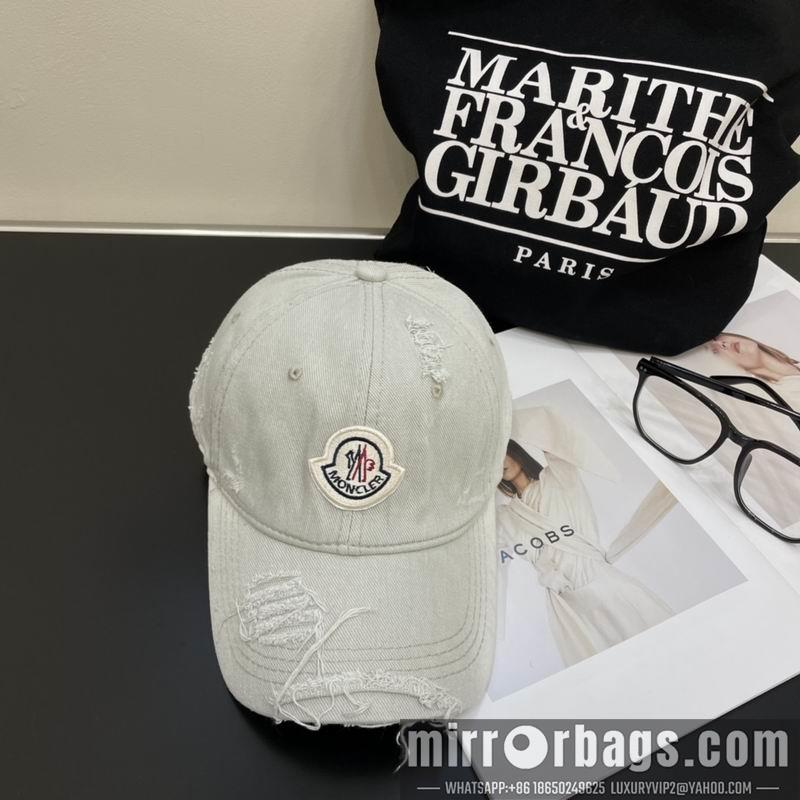 Moncler Hat 042601