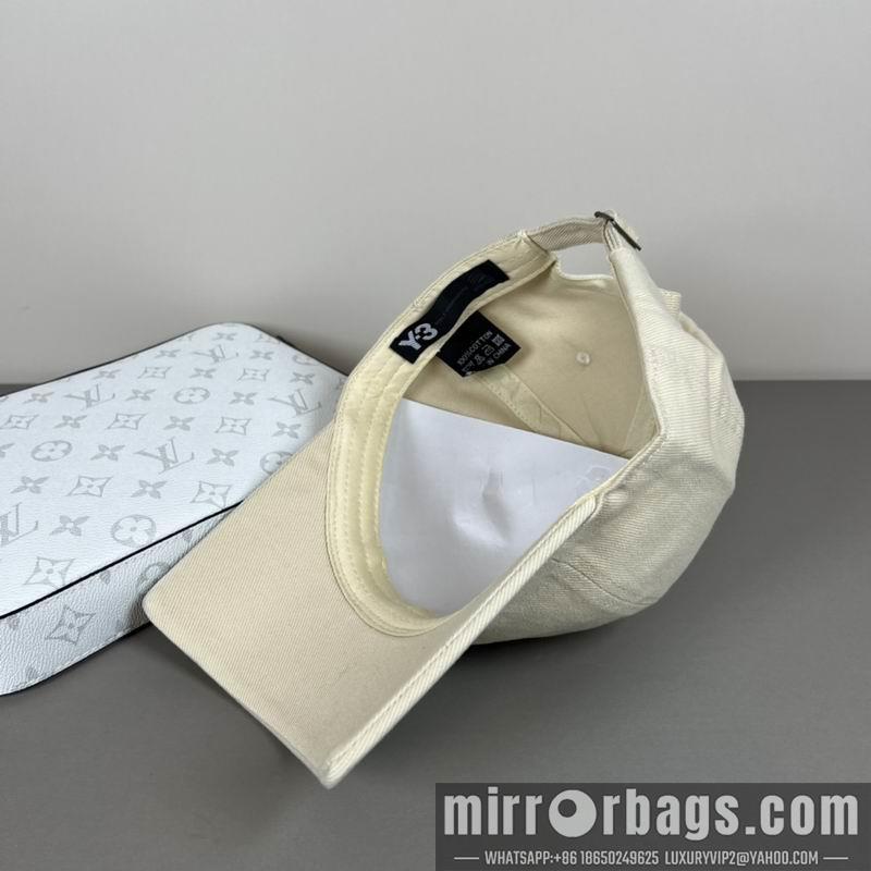 Yeezy y-3 Hat dx01