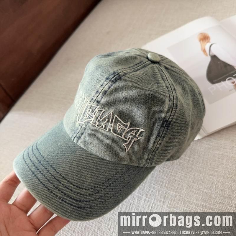 Balenciaga Hat dx39
