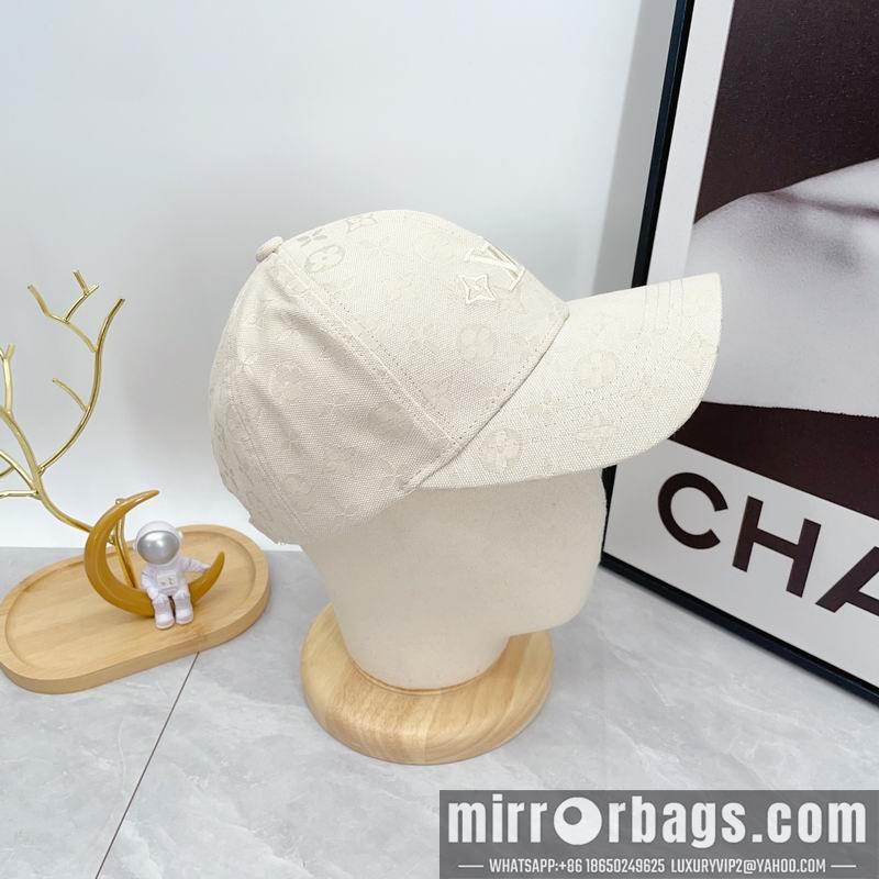 LV Hat dx53