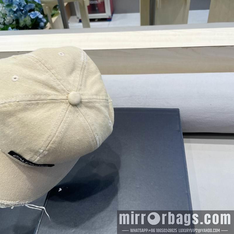 Balenciaga Hat 020803