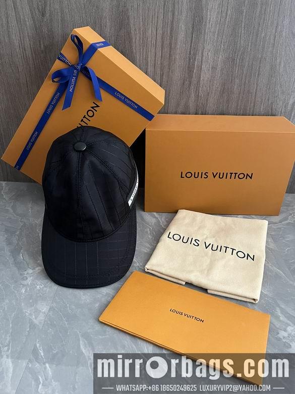 LV Hat dxn10