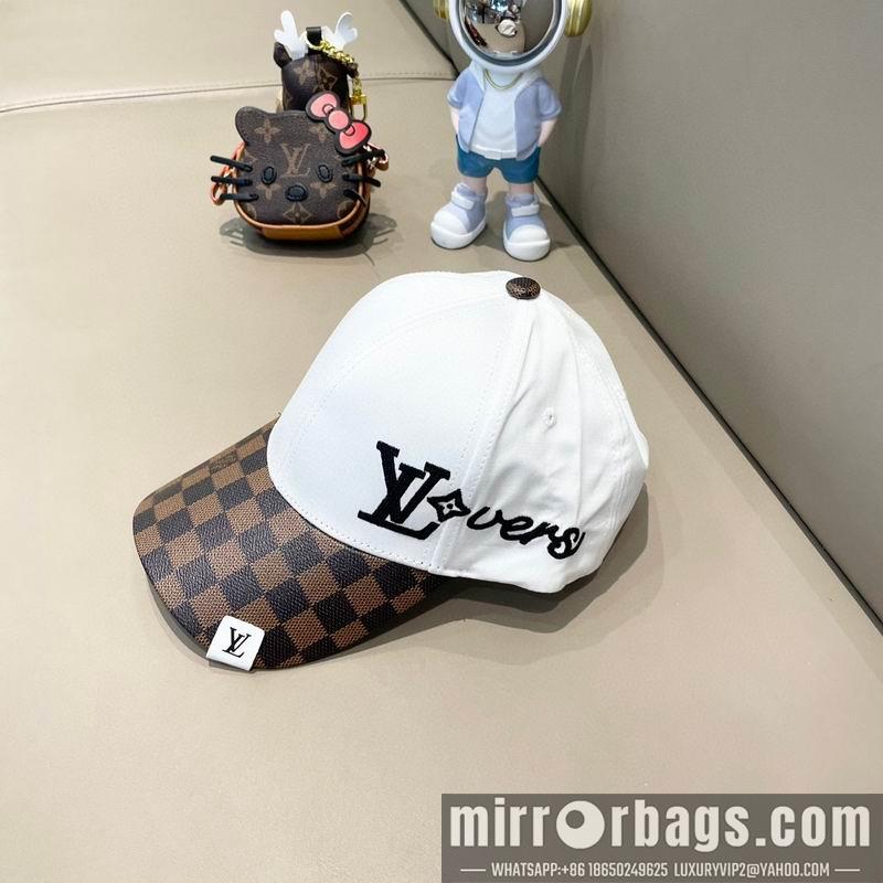 LV Hat 081803