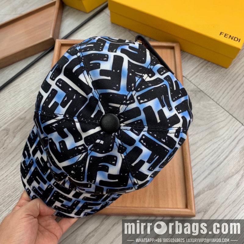Fendi Hat dx98