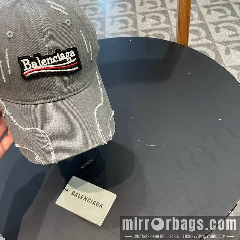 Balenciaga Hat 072303