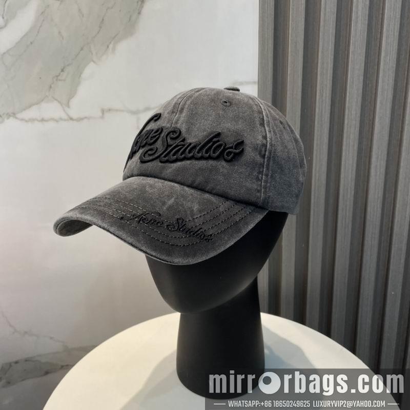Acne Hat 121401
