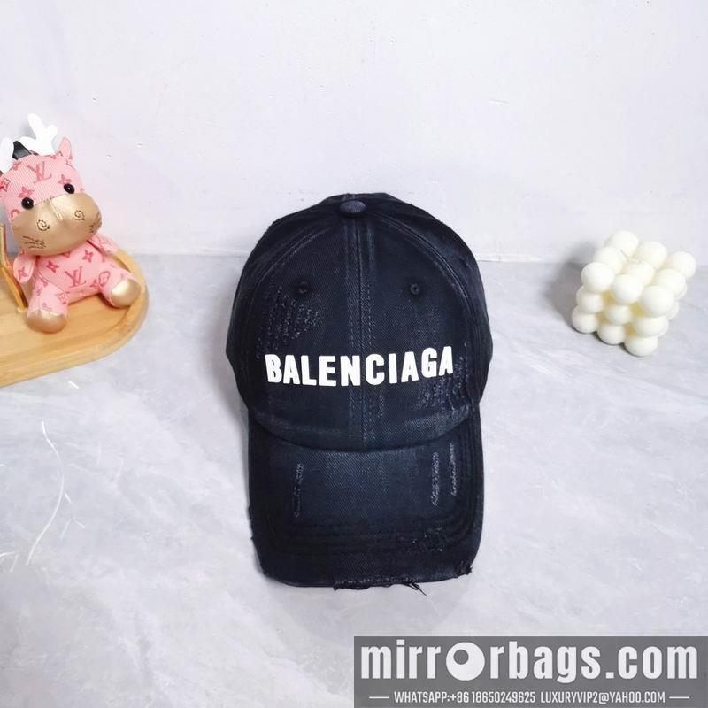 Balenciaga Hat dx34