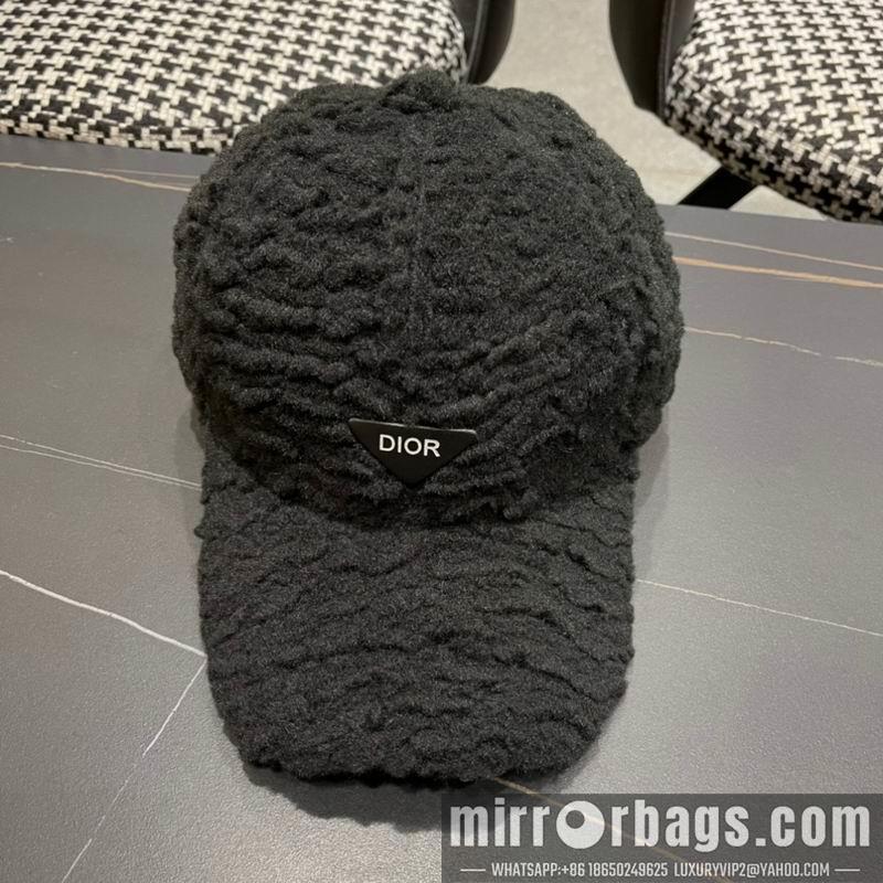 Dior Hat 010701