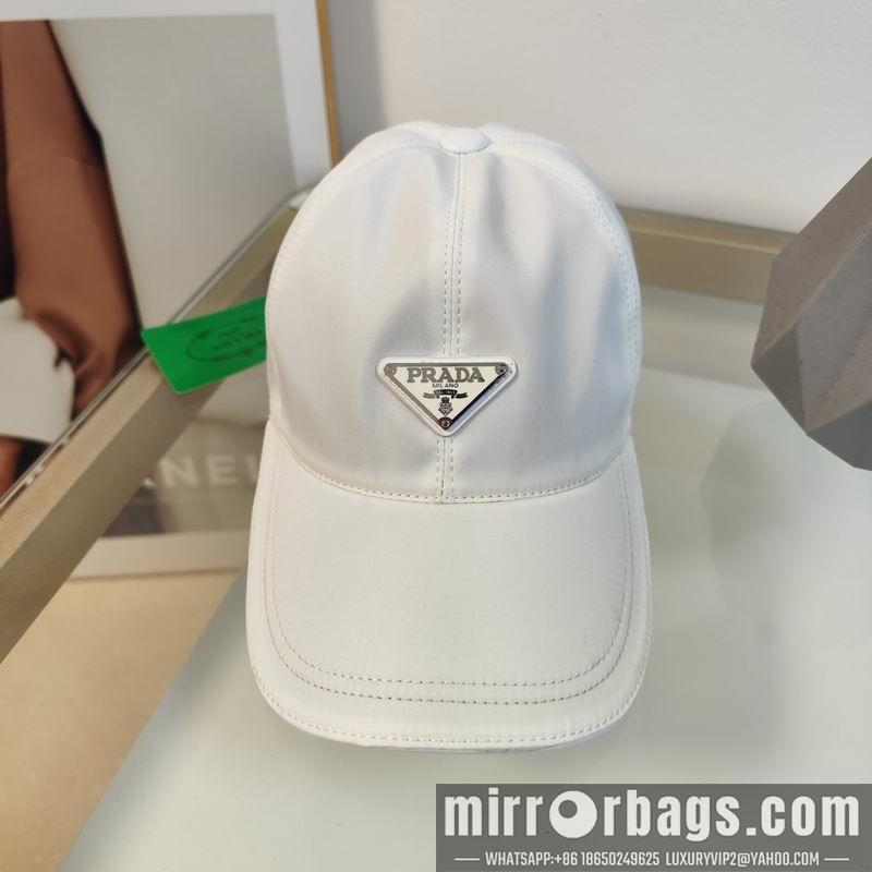 Prada Hat dx55