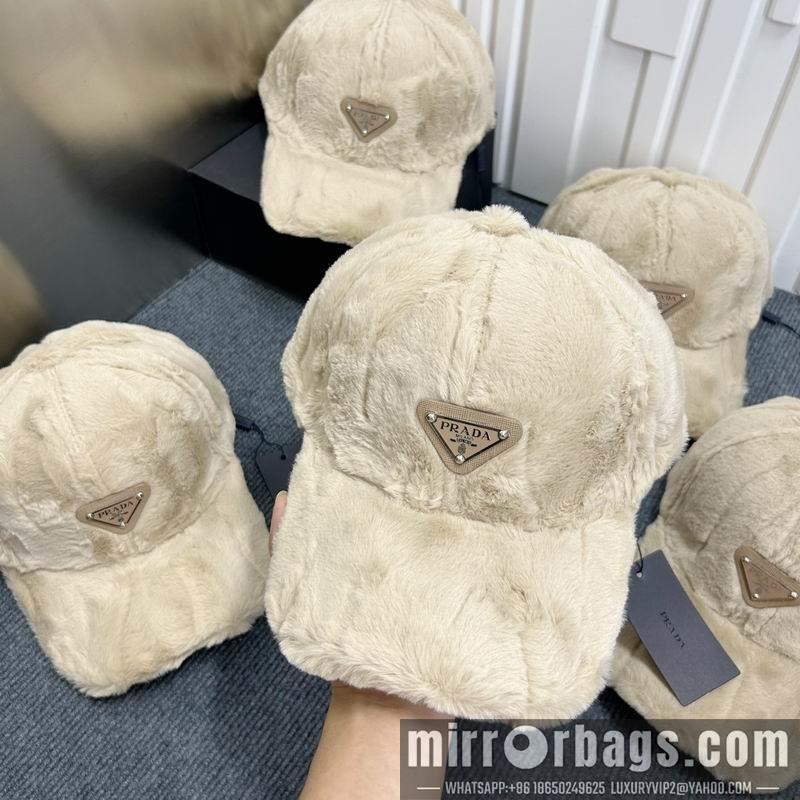 Prada Hat dx59