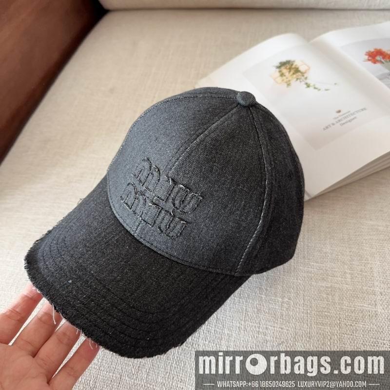 Miumiu Hat dx13