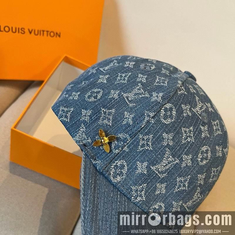 LV Hat dx36