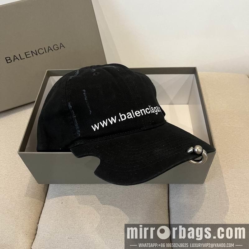 Balenciaga Hat dx59