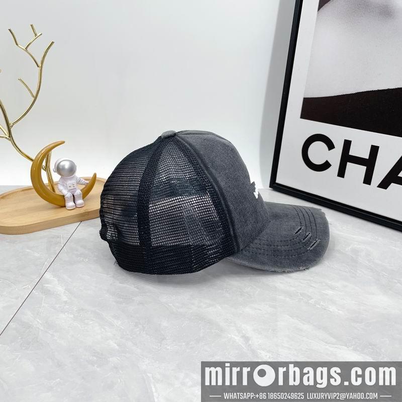 Balenciaga Hat dx53