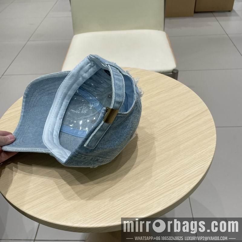 Other Hat 041404