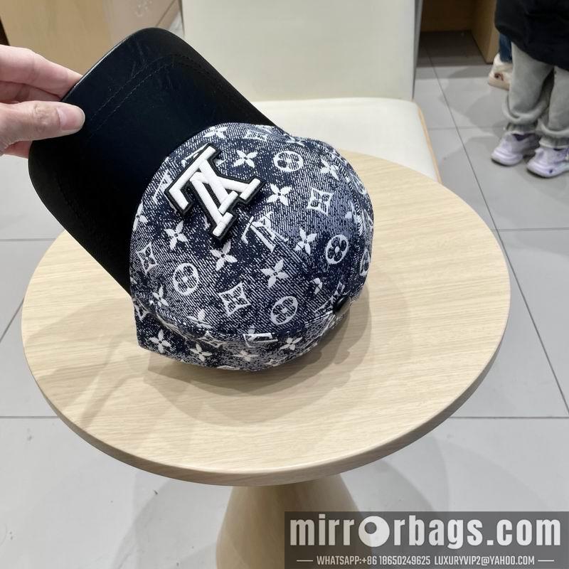 LV Hat 040202