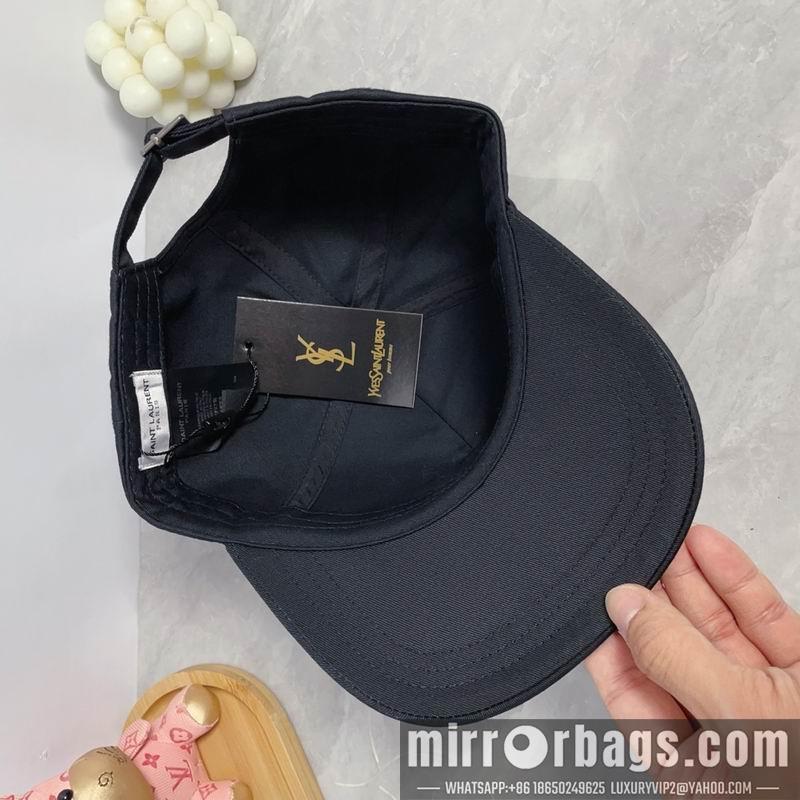 YSL Hat dx18