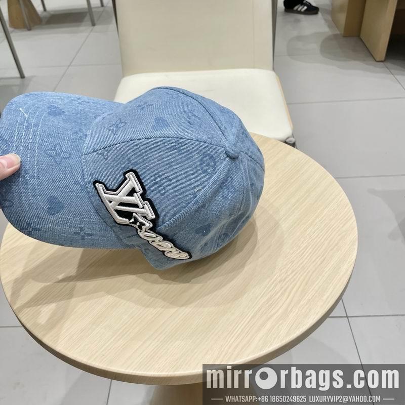 LV Hat 041404