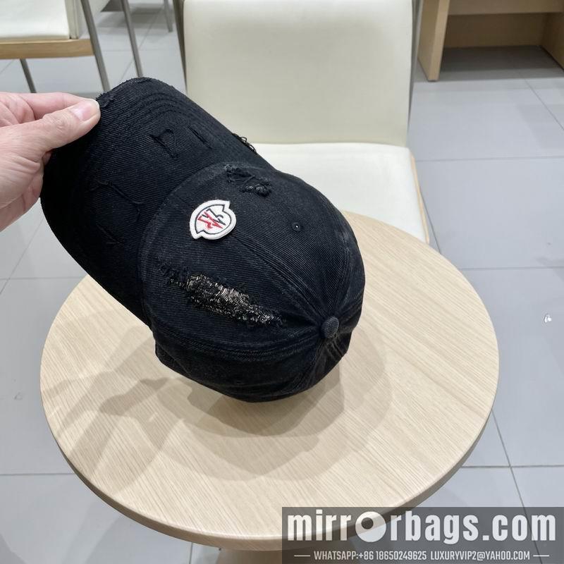 Moncler Hat 021003