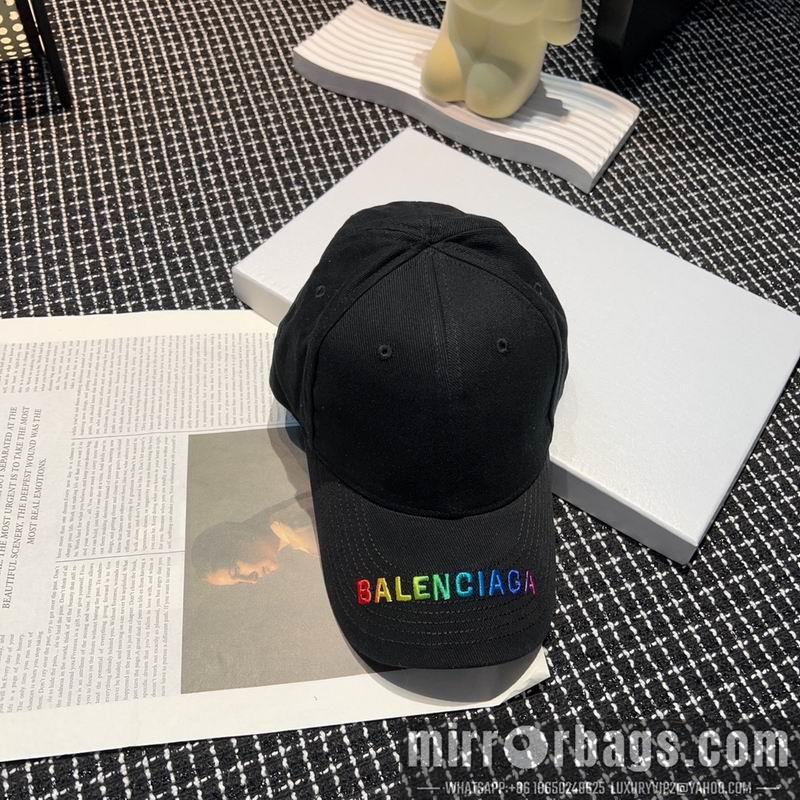 Balenciaga Hat dx12