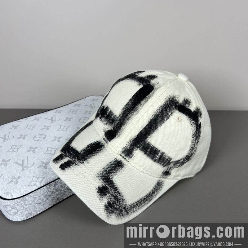Balenciaga Hat dx34