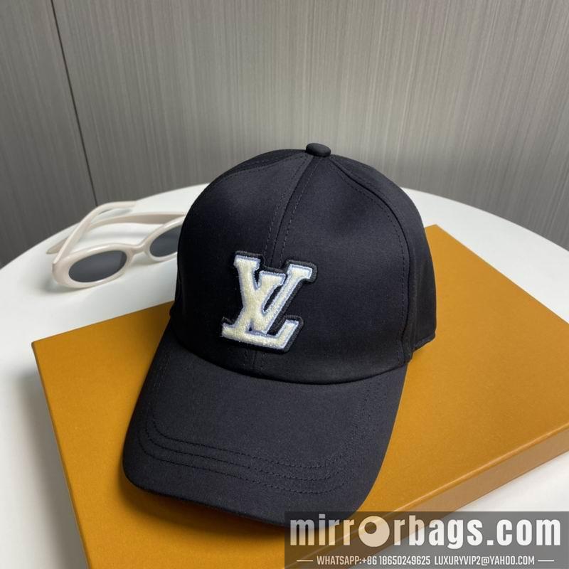 LV Hat dx159