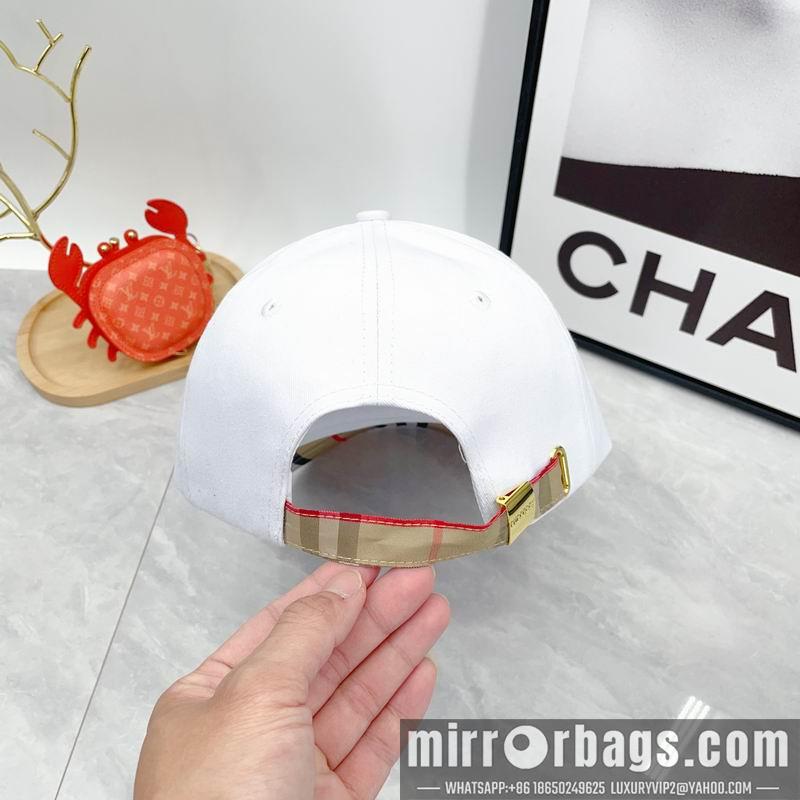 Burberry Hat dx02