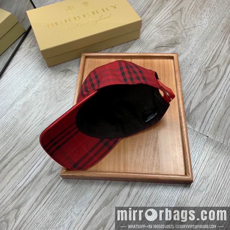 Burberry Hat32