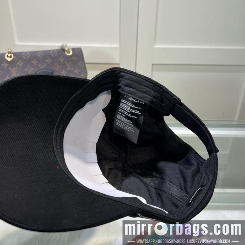 Balenciaga Hat 122801