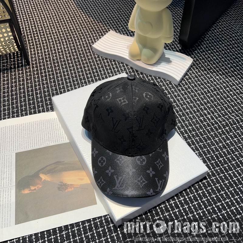 LV Hat 042603
