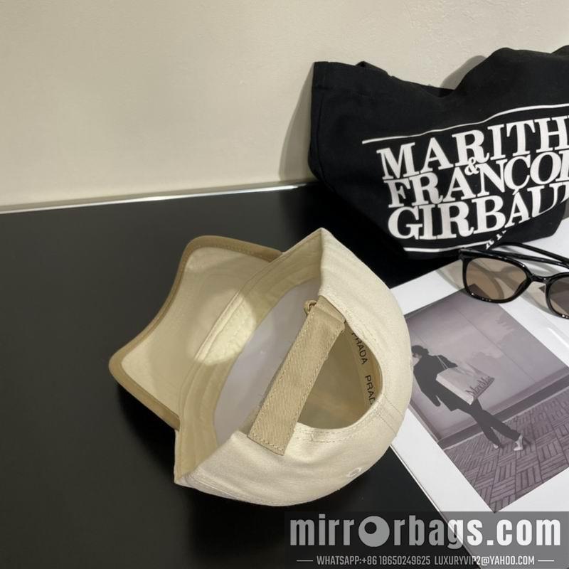 Prada Hat dx18