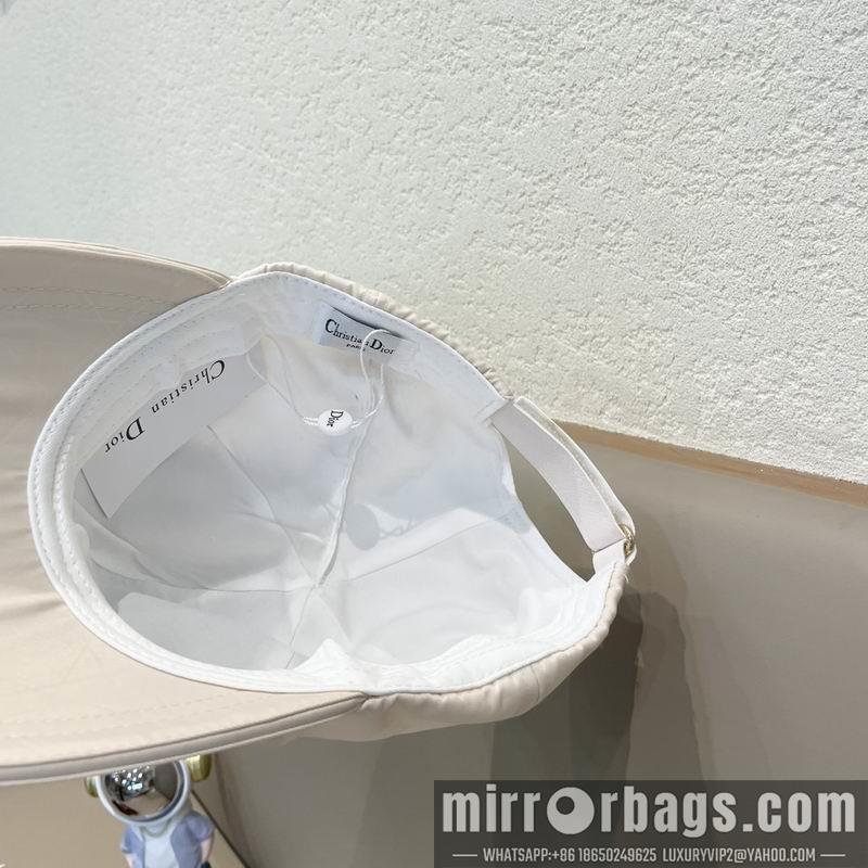 Dior Hat 072801