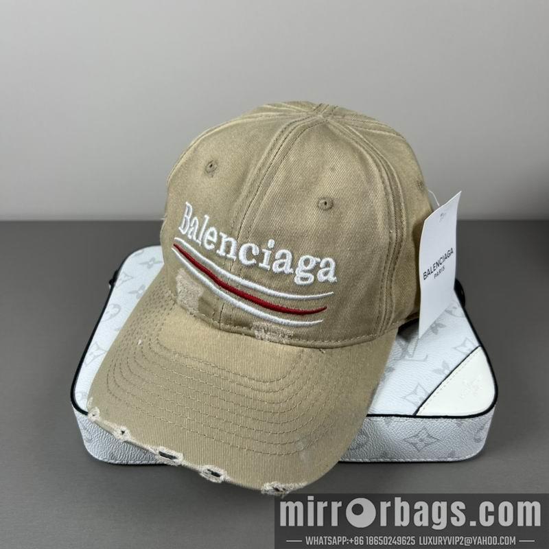 Balenciaga Hat dx07