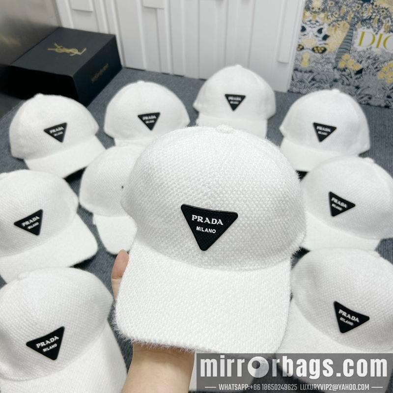 Prada Hat dx60
