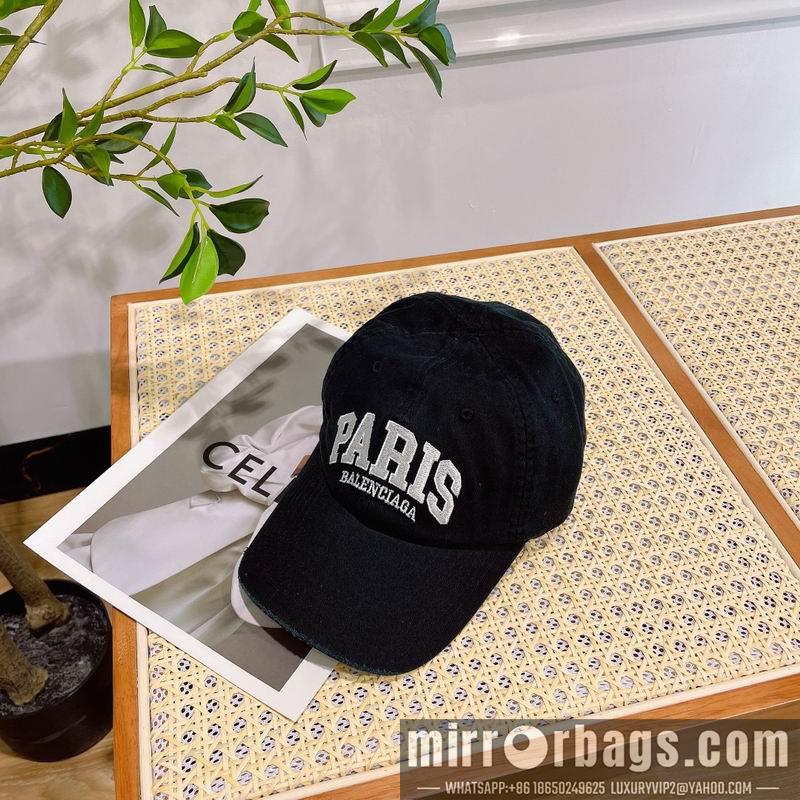 Balenciaga Hat dx112