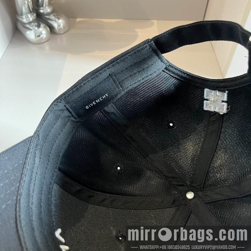 Givenchy Hat dx04