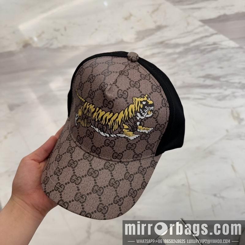 Gucci Hat dx50