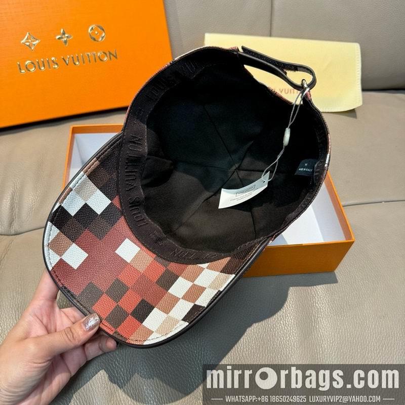 LV Hat dx125