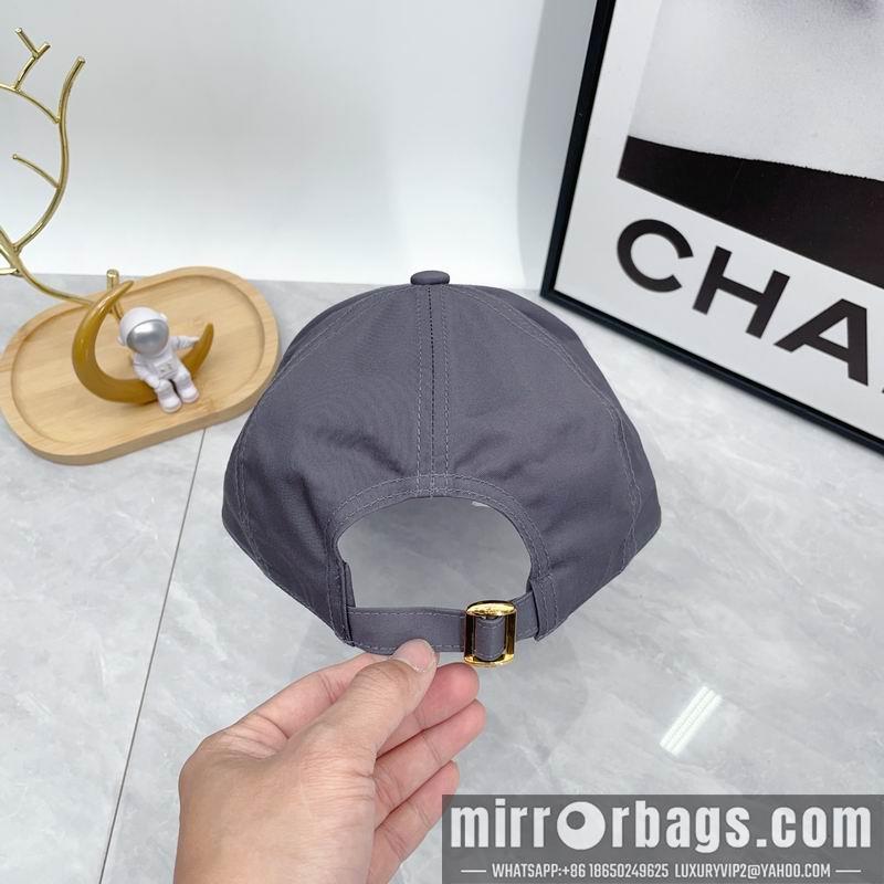 Celine Hat dx33